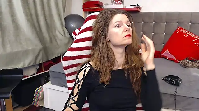 kellyterapy's cam snapshot