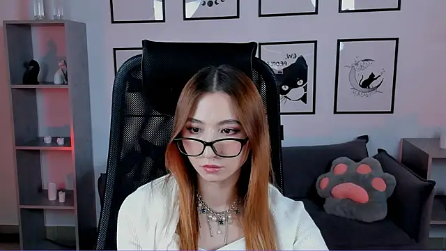 Karen__davis's cam snapshot