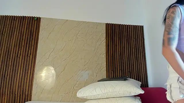 candy_hot_dirty's cam snapshot