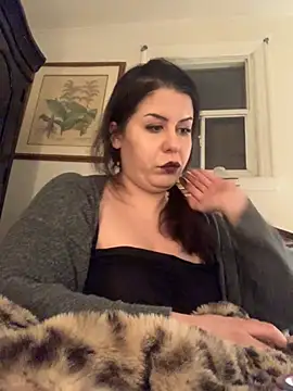 holyeroticss live sex cam