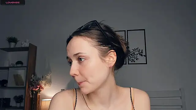 MalvinaTrafford's cam snapshot