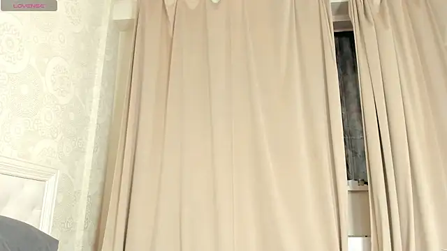 Zirael_swan live sex cam