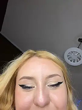 NibiruNairobi69 live sex cam