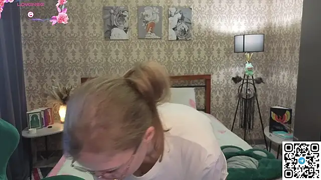 Lill_Mary's cam snapshot