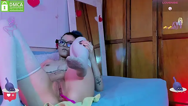 Bluedarkelf888's cam snapshot