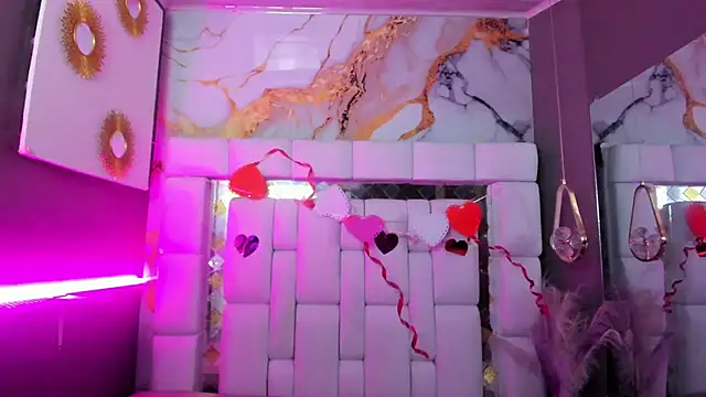 Natasha-Adams's cam snapshot