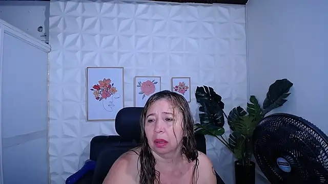 Valentinaa_mature's cam snapshot