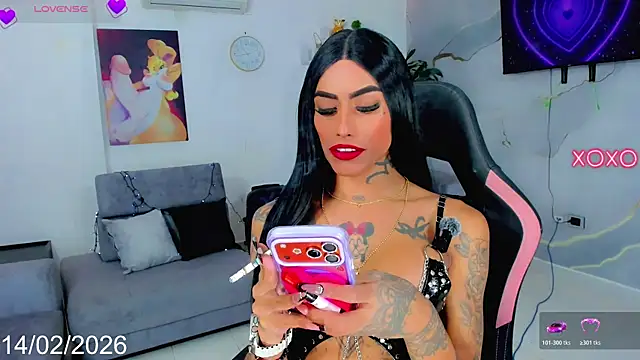 Nella_Dolls live sex cam