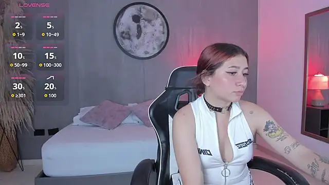 charlottee27_'s cam snapshot