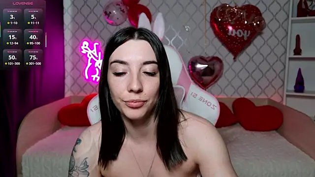 Curious_Lily's cam snapshot