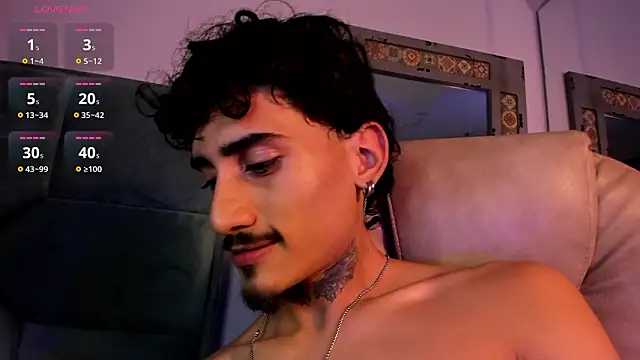 Mr_Strike live sex cam