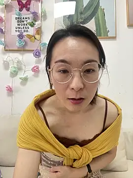 you-005 live sex cam