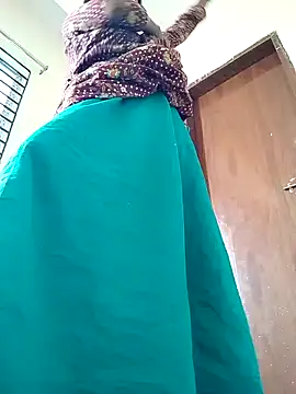 Sexy_Boudi650's cam snapshot