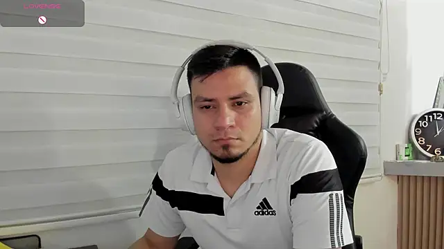 Rick_Adams live sex cam