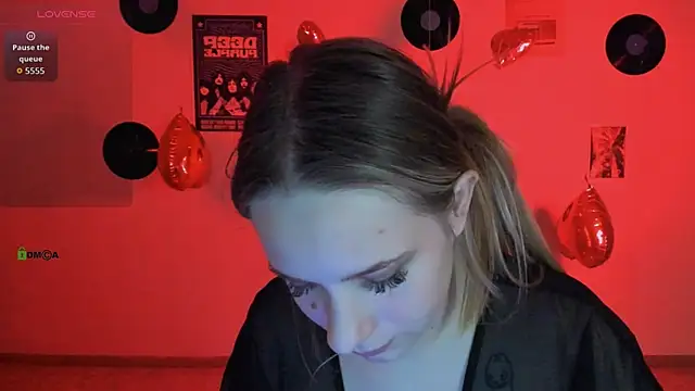 miles_candy's cam snapshot