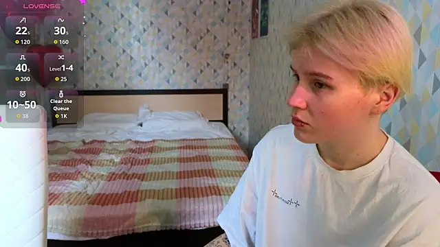 Girls_Fingers's cam snapshot