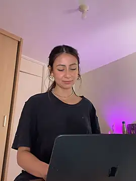 juanasnz99 live sex cam