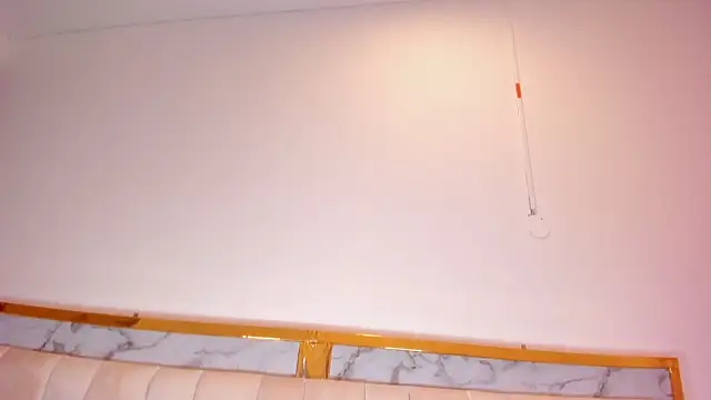 Scaarlett_22_ live sex cam