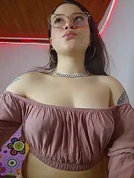 juli05star20 live sex cam