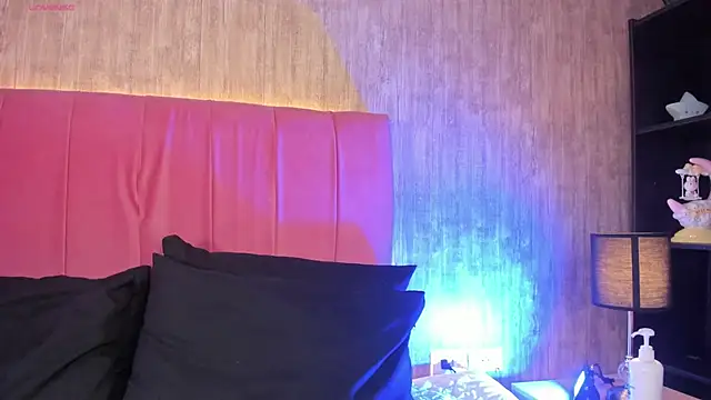 Kendra_kobein's cam snapshot