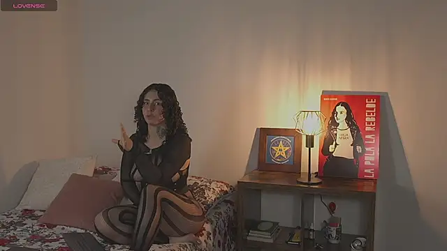 Estefania_Velez's cam snapshot