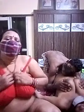 LoveOnStream live sex cam