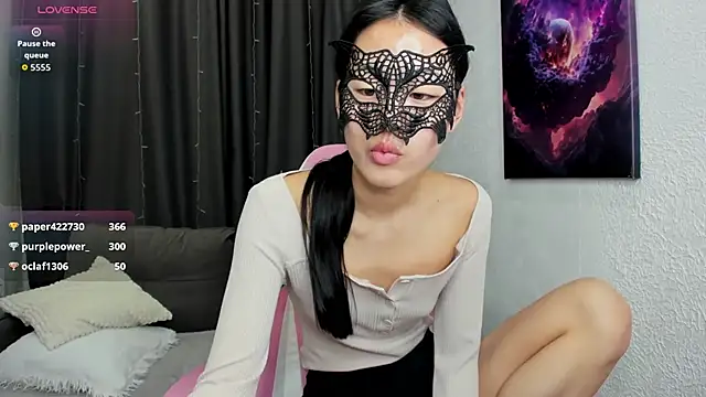 HelenBlazeTrt's cam snapshot