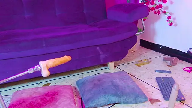 Daliana_Gounbolt live sex cam