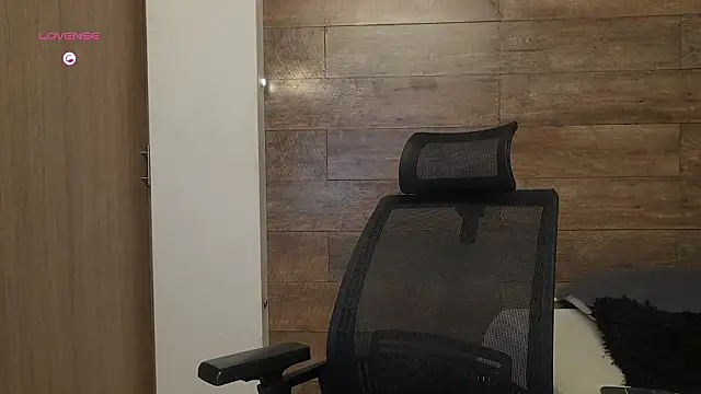 connor_h1's cam snapshot