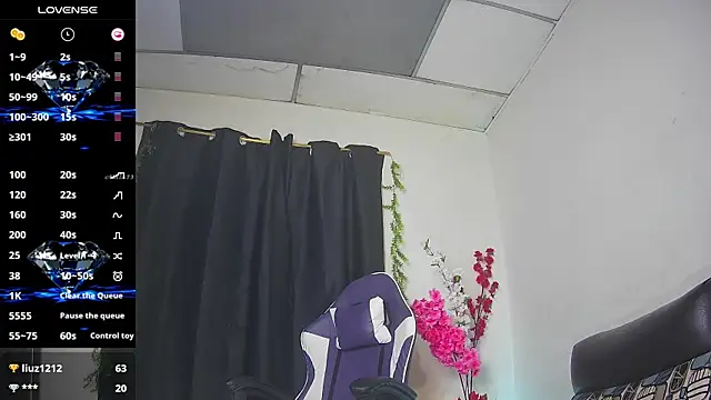 vale_bunny23's cam snapshot