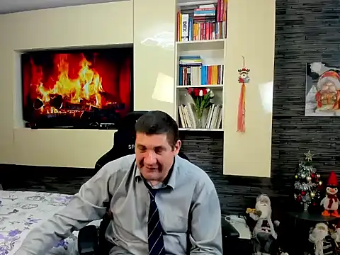 SpartacusDaddy48's cam snapshot