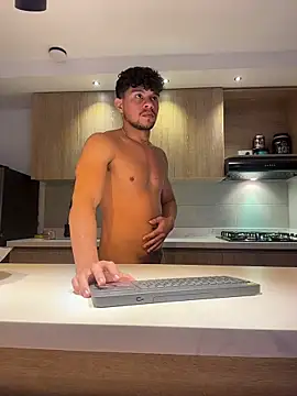 austin_spears_'s cam snapshot