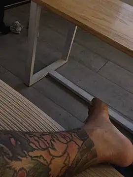 psilocibina22's cam snapshot