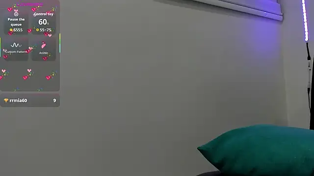 Maxxx_bigcockx live sex cam