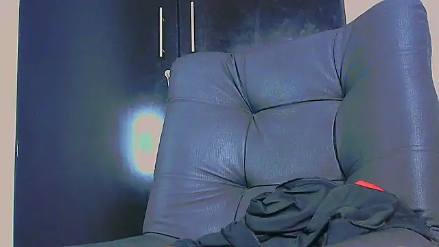 Thommas8a's cam snapshot