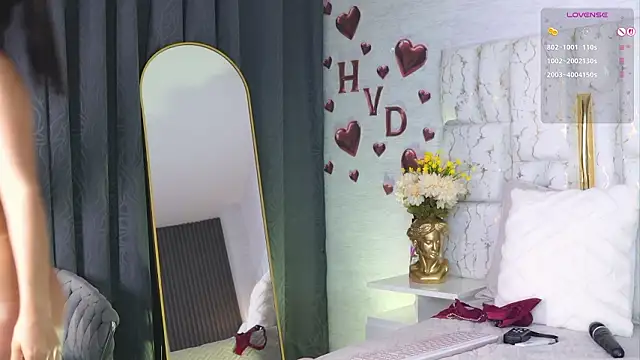 rosse_lennon's cam snapshot