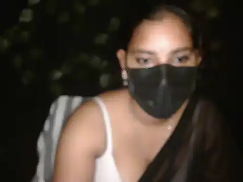 Rashmi-Sexy's cam snapshot