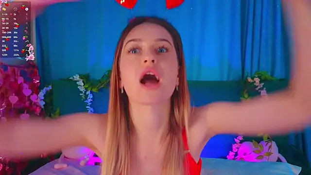 AlinaWalters's cam snapshot