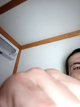 KingDingaLing34's cam snapshot