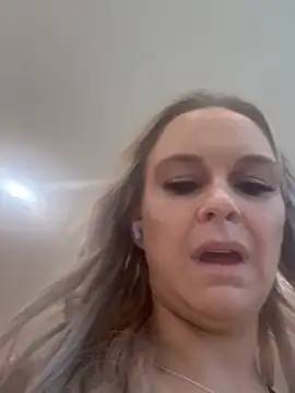 Imyourgoodgirl69xo live sex cam