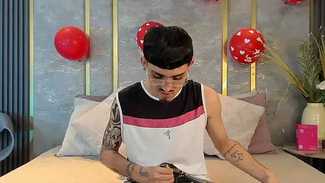 NikoStone_ live sex cam