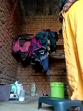 cute_diya_12 live sex cam