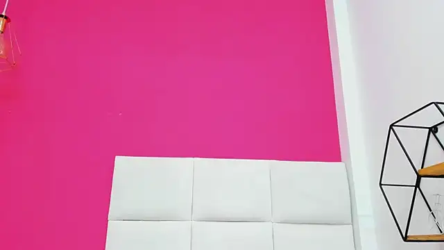 Roxy_sexy69_'s cam snapshot