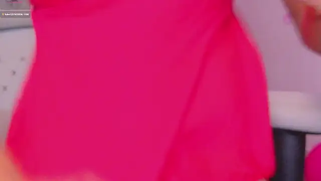 BrunetteAdams001's cam snapshot