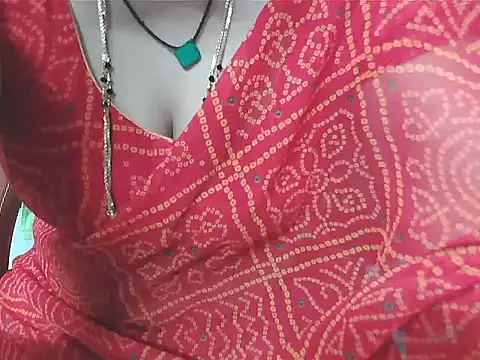 sunitha-3's cam snapshot