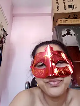 thanusi_2's cam snapshot