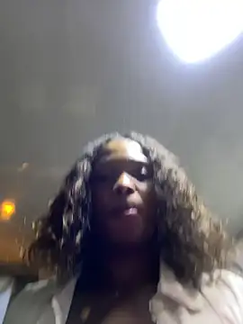 AuroraBrow's cam snapshot