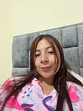 Karlee_Grey1's cam snapshot