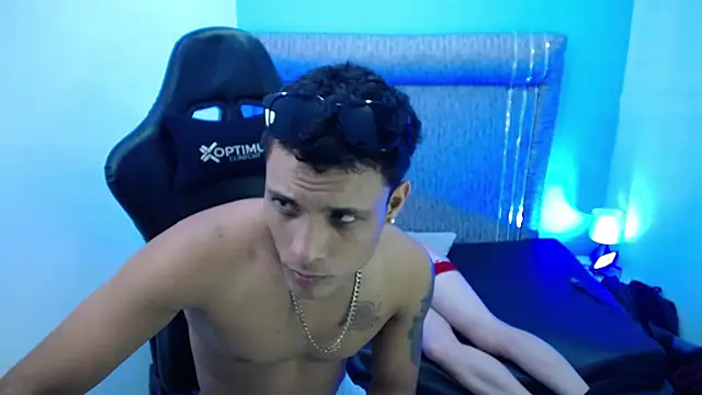 The_twinks_ live sex cam