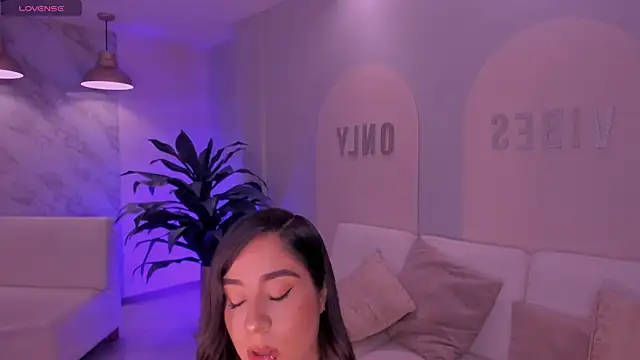 SussyBellX's cam snapshot